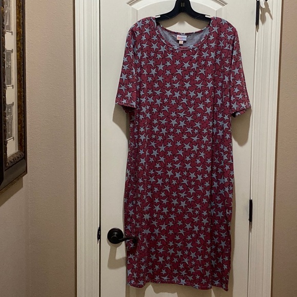 ⭐️Stars⭐️ LuLaRoe Sz:3XL “Julia” Grey/Red Dress, Excellent Condition, Never Worn - Picture 4 of 5